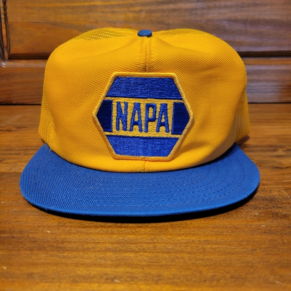 Vintage NAPA Snap Back Trucker Hat with Mesh Patch - Picture 1 of 5